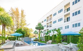 Sungthong Kamala Beach Resort